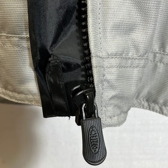cortech LRX motorcycle jacket, gray and we, size MPL, in good condition - Picture 4 of 15